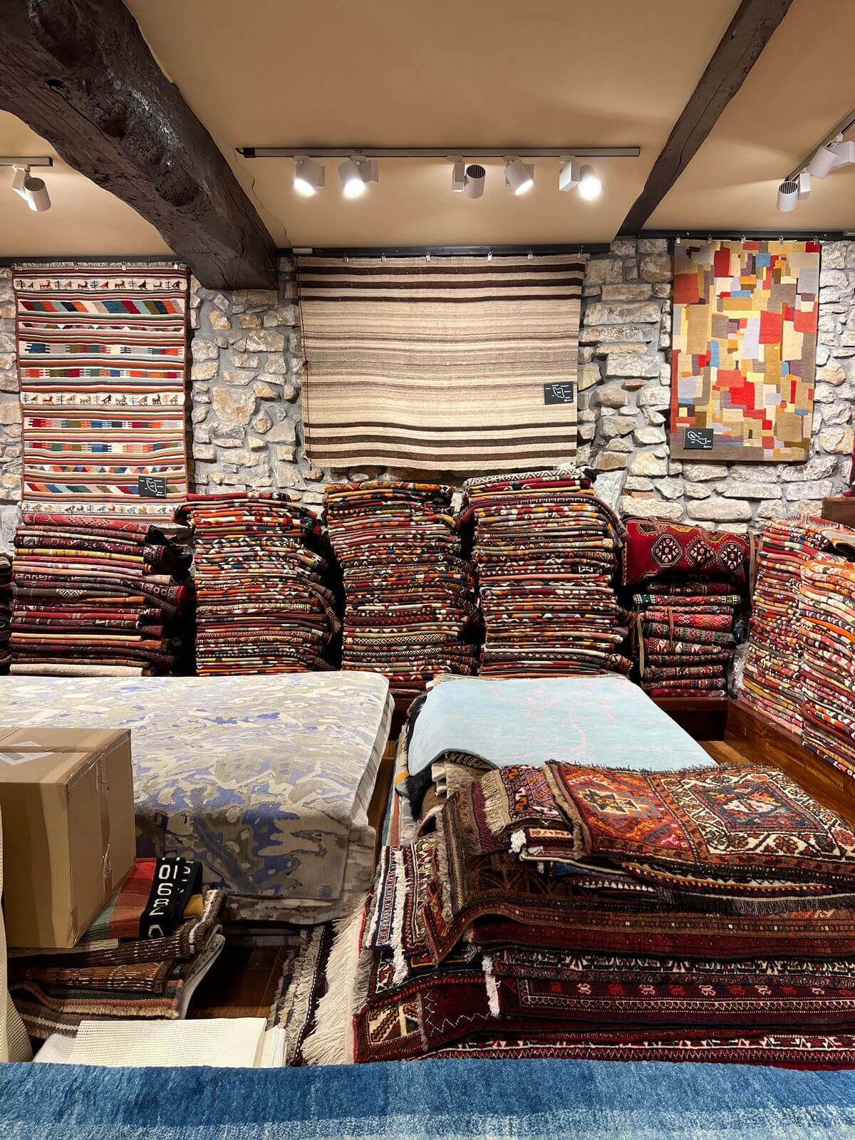 Nomada Kilims and Rugs - ISM Student Paolo Rodan Blog - A Guide to San Sebastian